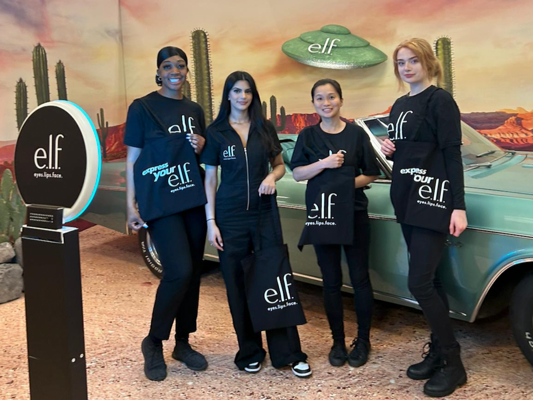 Cosmetic pop-up staff with goody bags